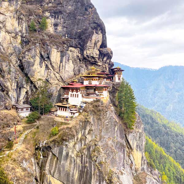 Yoga & Meditation Retreat in Bhutan Land of the Thunder Dragon