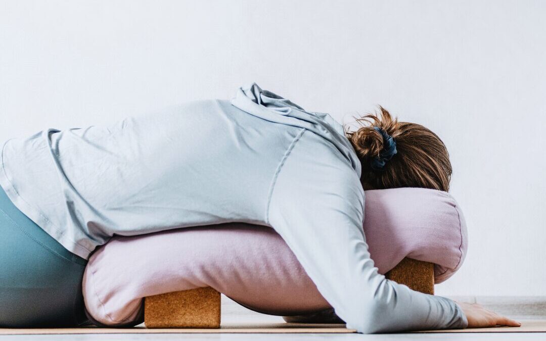 Yoga and Fibromyalgia: How Yoga Supports Symptom Management