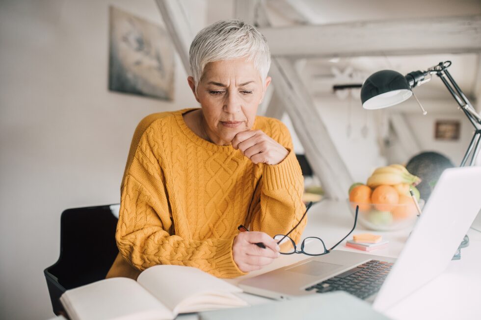 Yoga teachers: Stop wasting money on 50 hour trainings